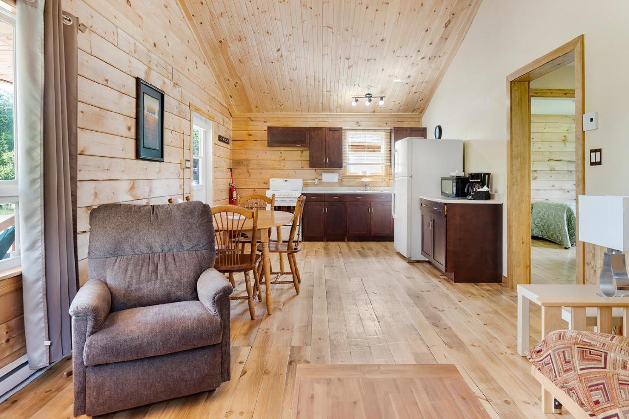 Ingonish Chalets ภายนอก รูปภาพ